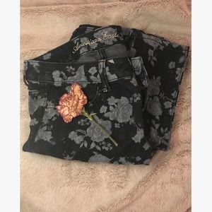 American eagle floral jeggings
